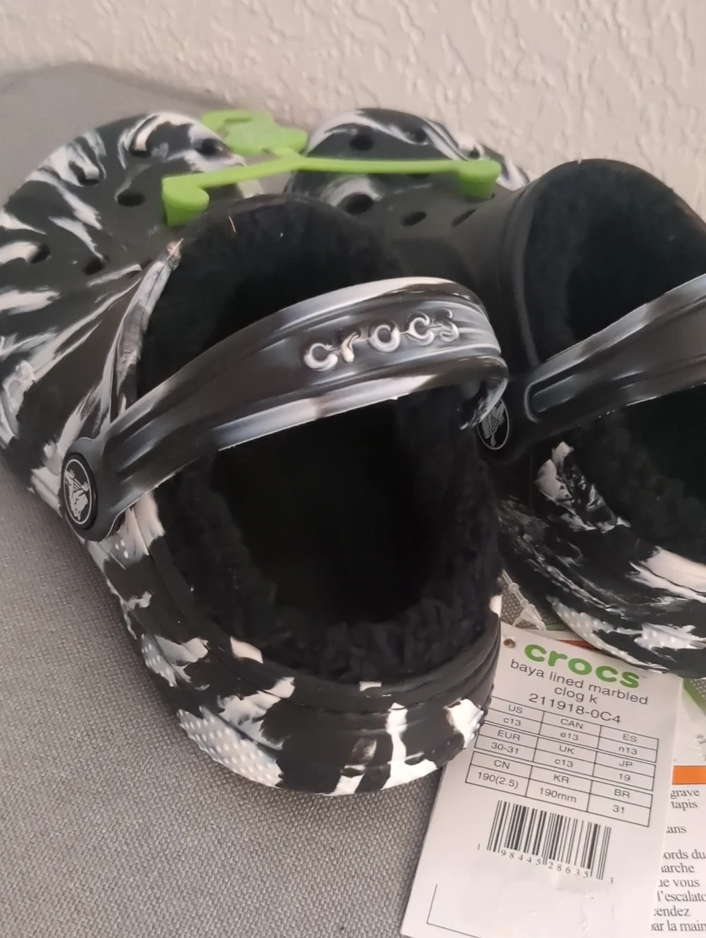 NWT CROCS Baya SZ 13 Kids Classic Lined Clog in Black & White Marble